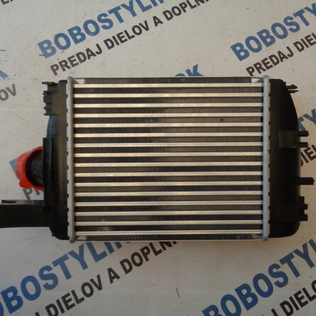 Clio 4 intercooler 144965154R 185€