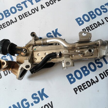 F10 EGR chladič B47 11718513691 215€